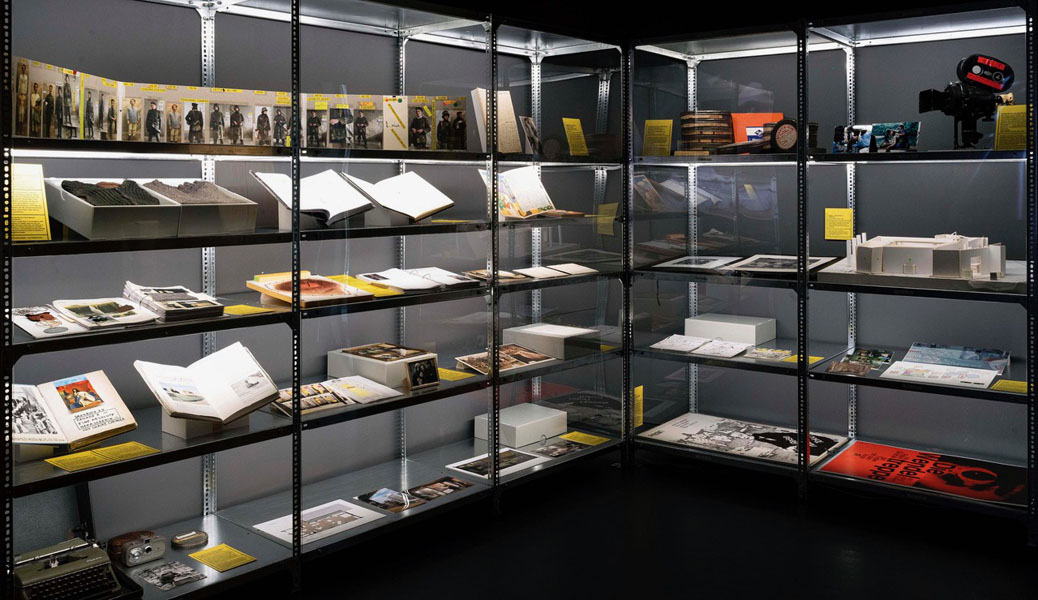 Archivistas Vitrinen